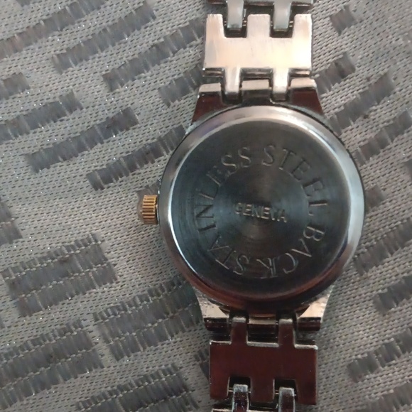 Geneva Two-tone Bracelet Watch - Picture 5 of 12